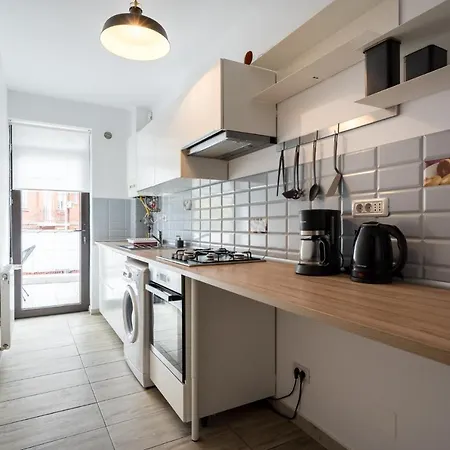 Wanderlust Central Apt W Big Terrace Apartment